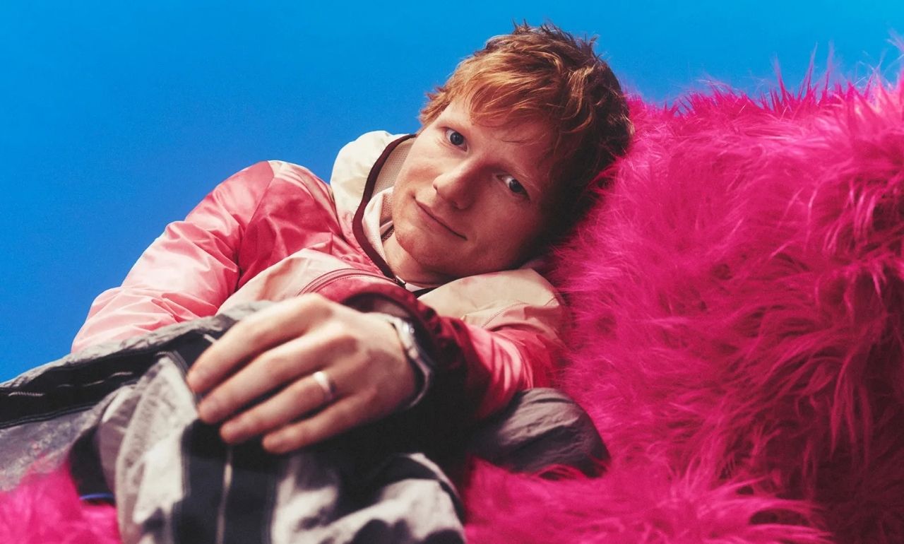 Jueves Musica Ed Sheran ya suena en la radio su nuevo disco "Play"